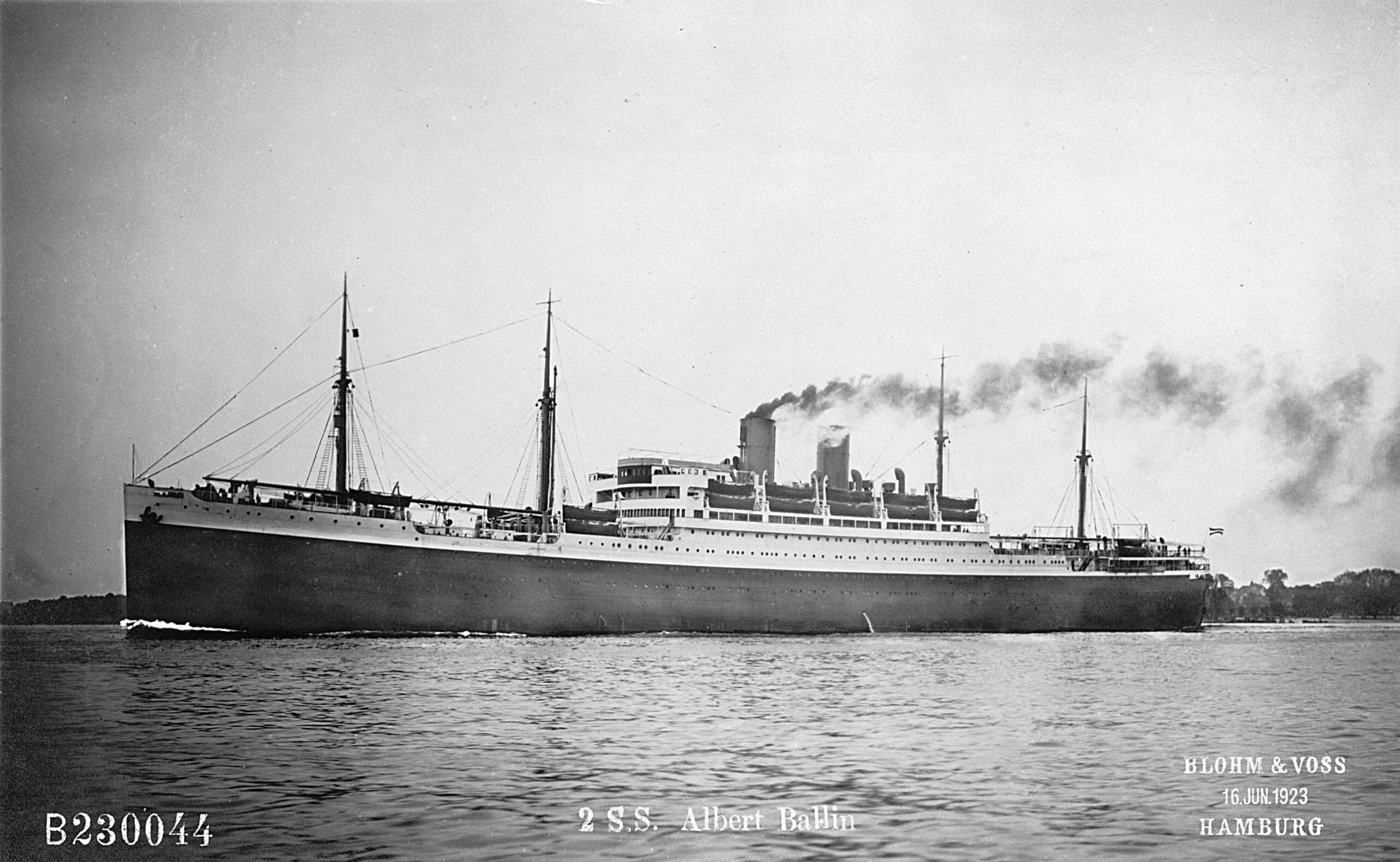 SS Albert Ballin